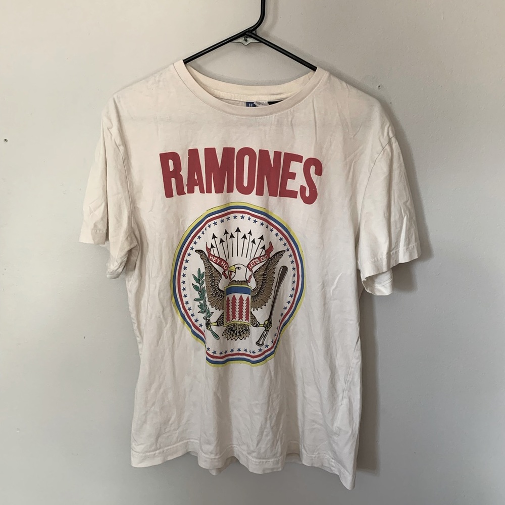 Ramones Vintage White T-Shirt Size Medium